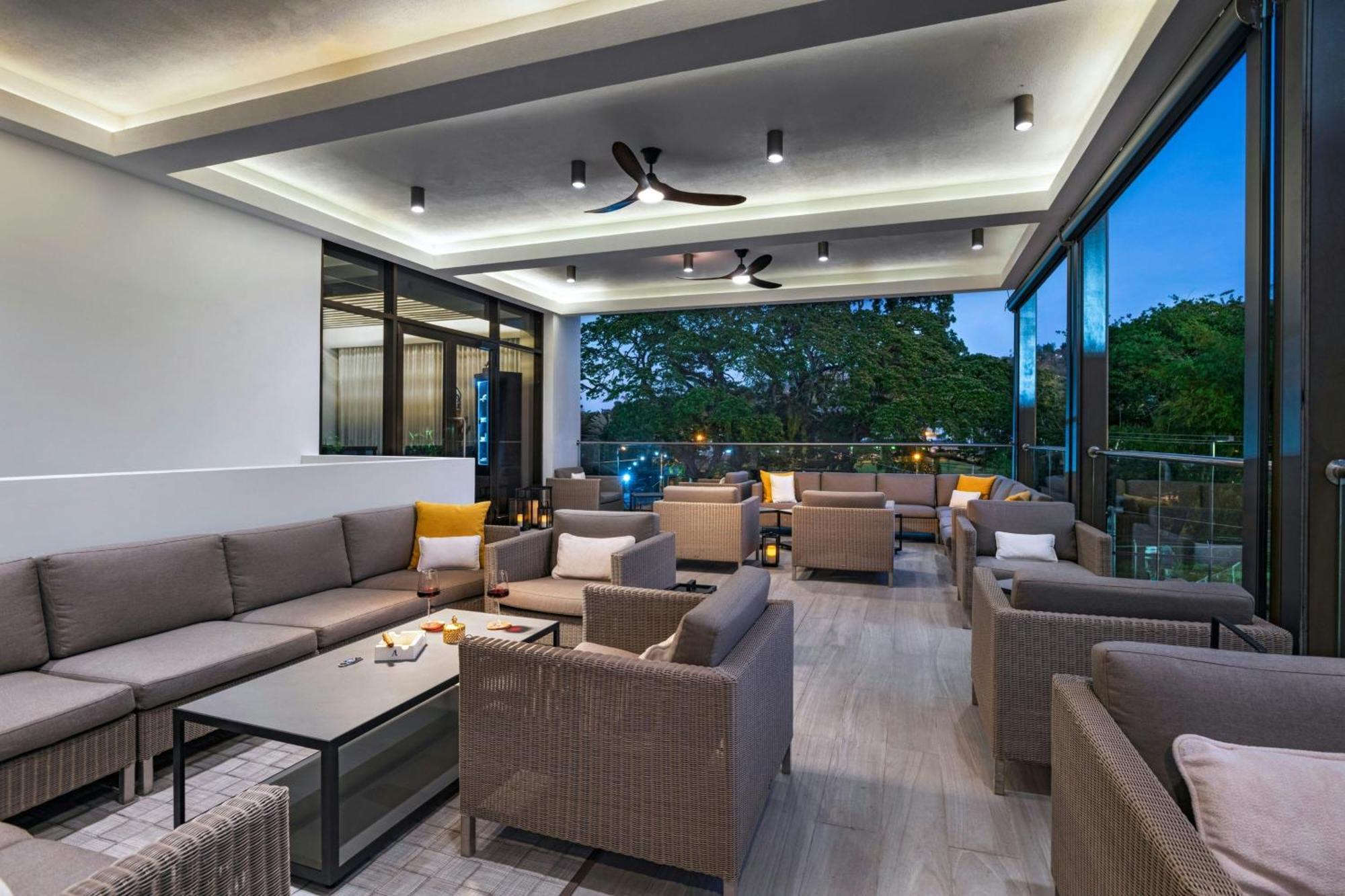 The Brix Autograph Collection Hotel Belmont Exterior photo